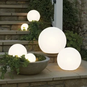 Bolvormig tuinlicht
