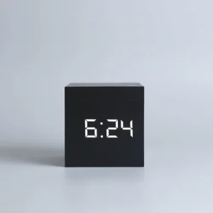 Wekker LED Hout Design Digitale Alarmklok Compact Modern Display