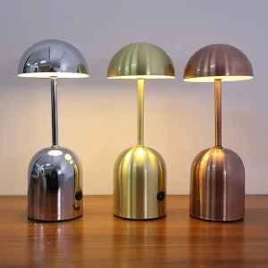GlowLuxe - Draagbare Dimbare Tafellamp – LED Metalen Design voor Sfeervolle Verlichting